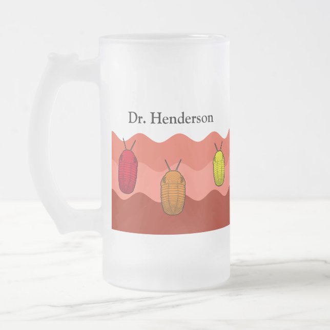 Anstieg der Trilobiten - prähistorisches Tier Mattglas Bierglas (Links)