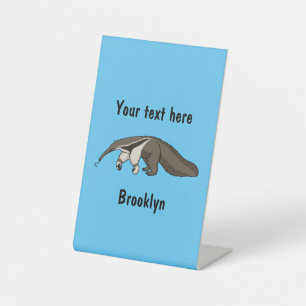 Anteater-Happy-Cartoon-Abbildung Sockelschild