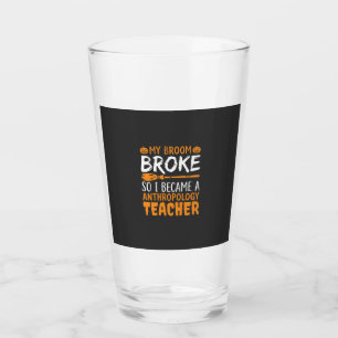 Anthropologie-Lehrer Kaputter Besen Halloween-Desi Glas