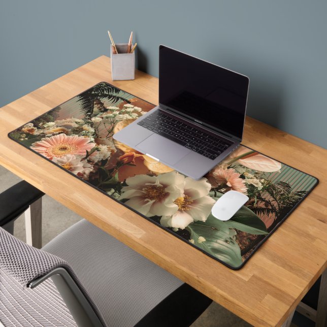 Anthurium and Tropical Floral Arrangement Schreibtischunterlage (Büro 2)