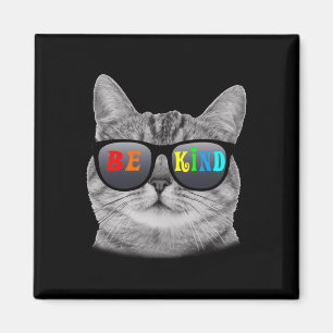 Anti-Bullying Katze entscheidet sich für einen Rai Magnet
