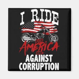 Anti Trump Biker widersetzt sich dem Protest gegen Magnet
