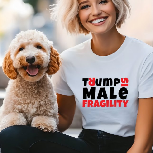 Anti Trump feministischer Protestmotto rot schwarz Tri-Blend Shirt (Von Creator hochgeladen)