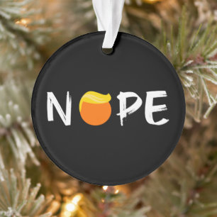 Anti-Trump - Neue Ausgabe II Ornament