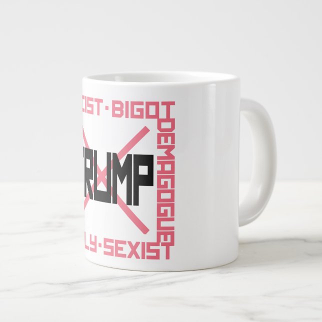 Anti-Trump Pink Jumbo-Tasse (Vorderseite Rechts)