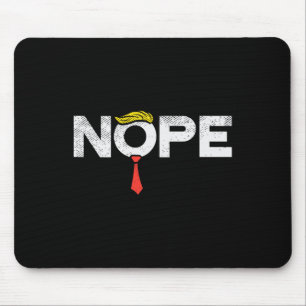Anti-Trump Red Krawatte Wig Stopp Donald Trump Fun Mousepad