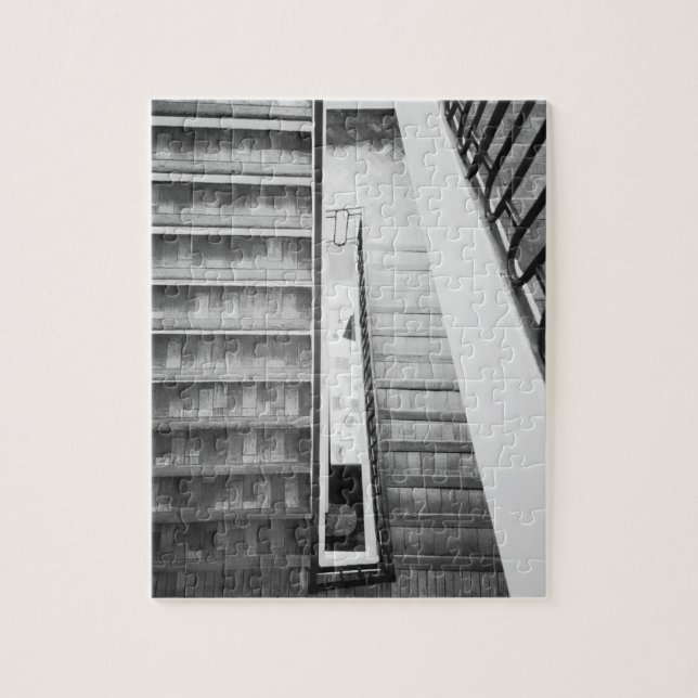 Antibes france, Stairs Picasso Museum (Vertikal)