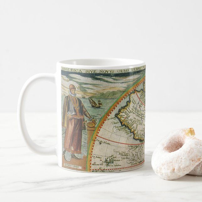 Antike alte Weltkarte Amerikas, Theodor de Bry Kaffeetasse (Mit Donut)