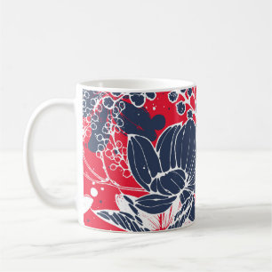Antike handgezeichnete Blumen, elegantes Muster. Kaffeetasse