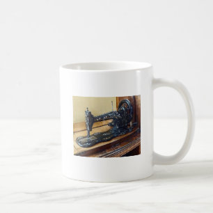 Antike Nähmaschine mit Blumenmotiv Kaffeetasse