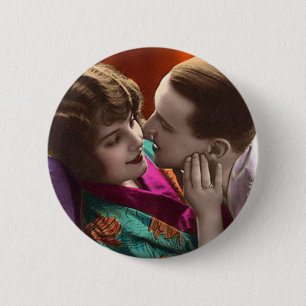 Antike romantische Paarkarten und Geschenke im Vin Button