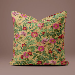 Antike rosa Rosen-Kissen in warmem Buttercreme Kissen