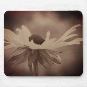Antike Sepia-Schwarzäugige Susanne-Blume Mousepad