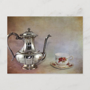 Antike Silber-Teekanne und Bone-China-Tasse Postkarte