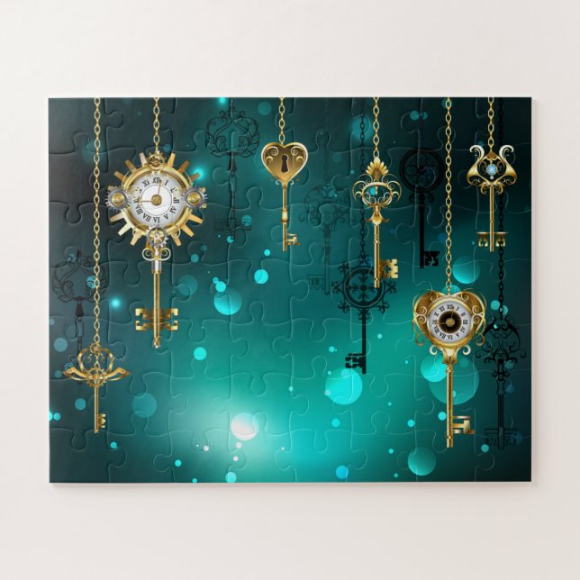 Antike Skeleton Keys on Green Background (Horizontal)