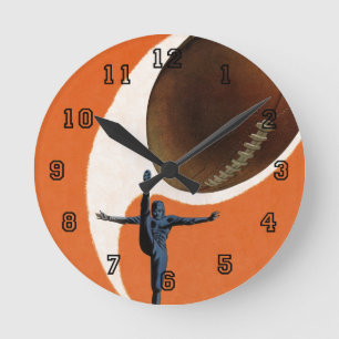 Antike Sportart, Fußballspieler, der den Ball trit Runde Wanduhr