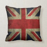 Antiken-BRITISCHES britisches Kissen<br><div class="desc">Alte antike Art BRITISCHES britisches Gewerkschafts-Jack-Flaggen-Quadrat-Kissen.  Groß für den Dekor irgendeines Anglophile,  besonders in einer antiken Einstellung.  Großes Qualitätskissen. Netter Zusatz zu Ihrem britischen themenorientierten Dekor.</div>