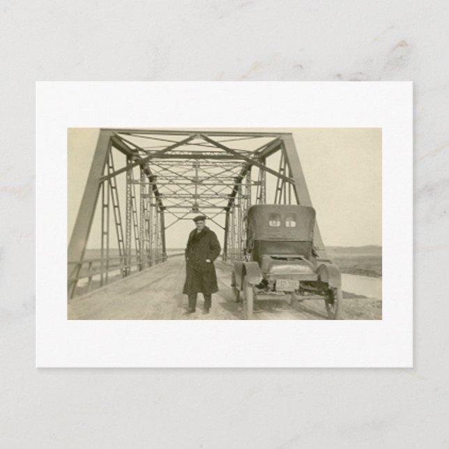 Antiker Foto Mann mit Auto Postkarte (Vorderseite)