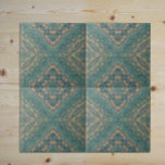 Antiker gestörter Damast Aquamarin und beige Fliese<br><div class="desc">Einzigartig dekoratives Fliesendesign mit einem düsteren Muster in aquamarin- und beigefarbenen Farbtönen.</div>