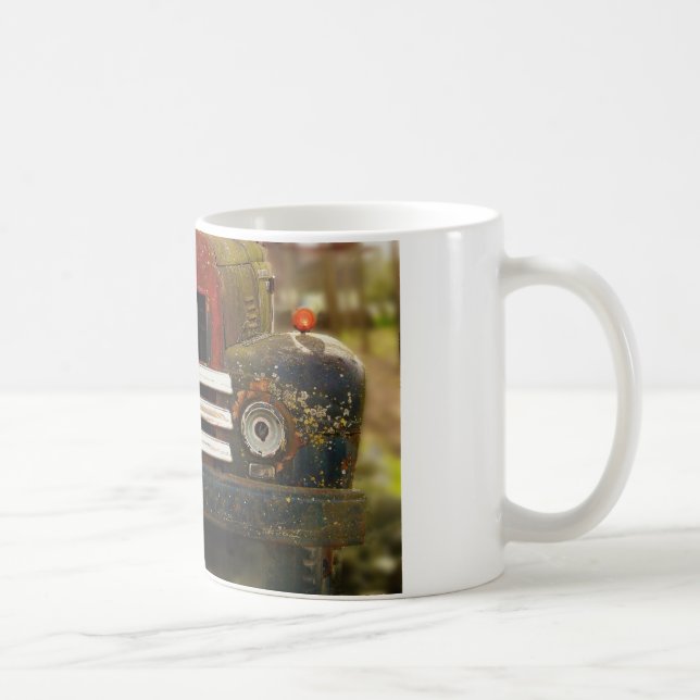 Antiker internationaler Erntemaschinen-LKW Kaffeetasse (Rechts)