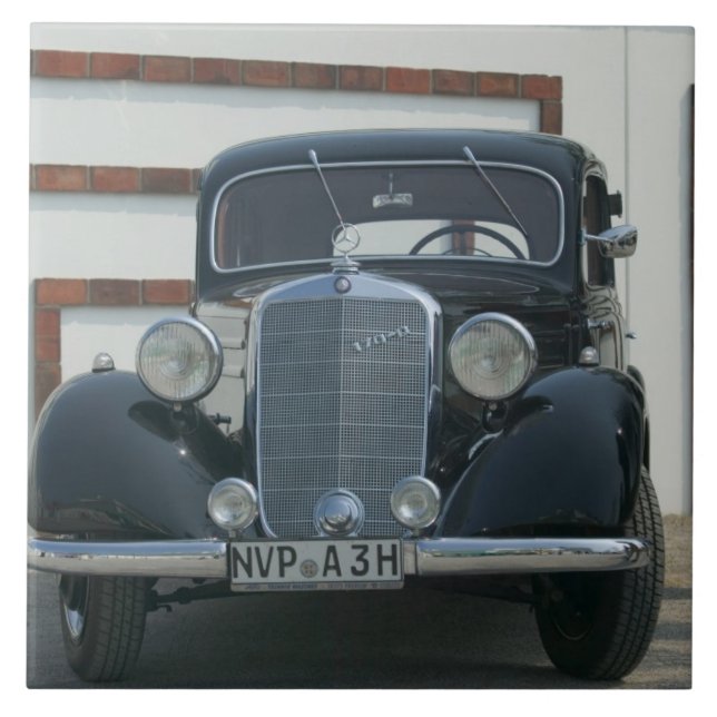 antiker Mercedes Fliese (Vorderseite)