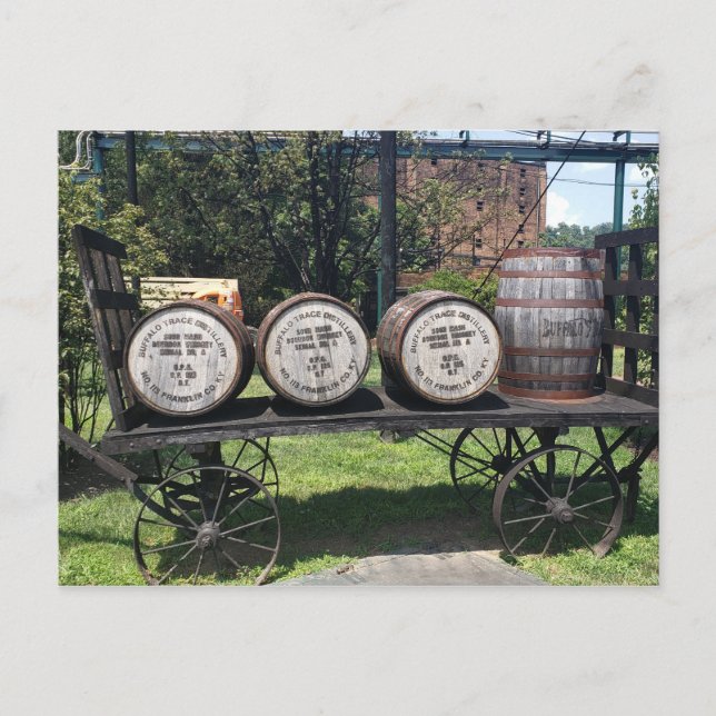 Antiker Wagen mit Bourbon-Barrels Postkarte (Vorderseite)