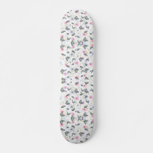 Antikes Aquarell Blaue Schmetterling & rosa Blumen Skateboard