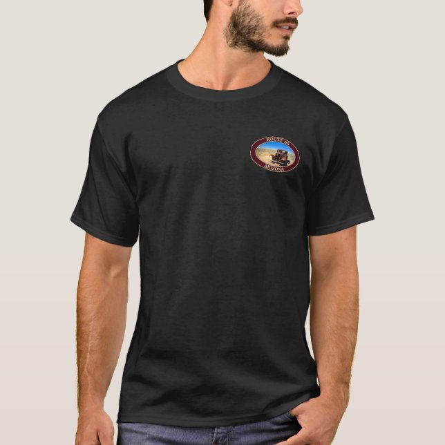 Antikes Auto auf Historischer Route 66 in Arizona T-Shirt (Vorderseite)