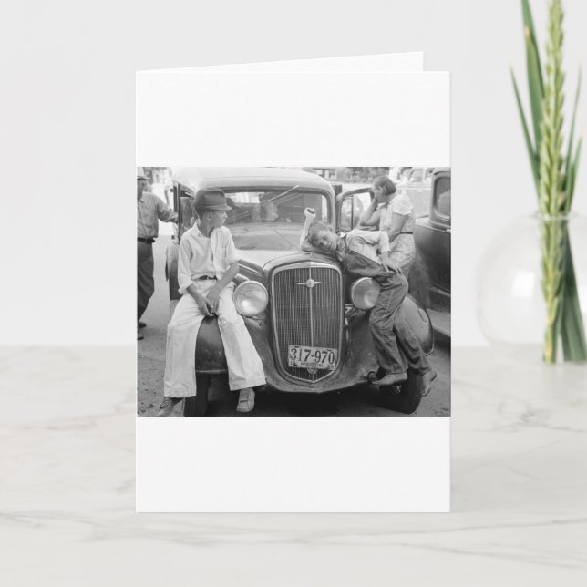 Antikes Auto, Familie der Großen Depression, 1930e Karte (Vorderseite)