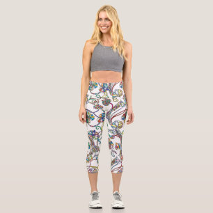 Antikes Blumenmuster Mehrfarbig auf Weiß Capri Leggings
