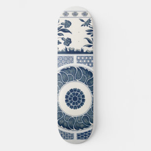 Antikes chinesisches blau-weißes Porzellanmuster Skateboard