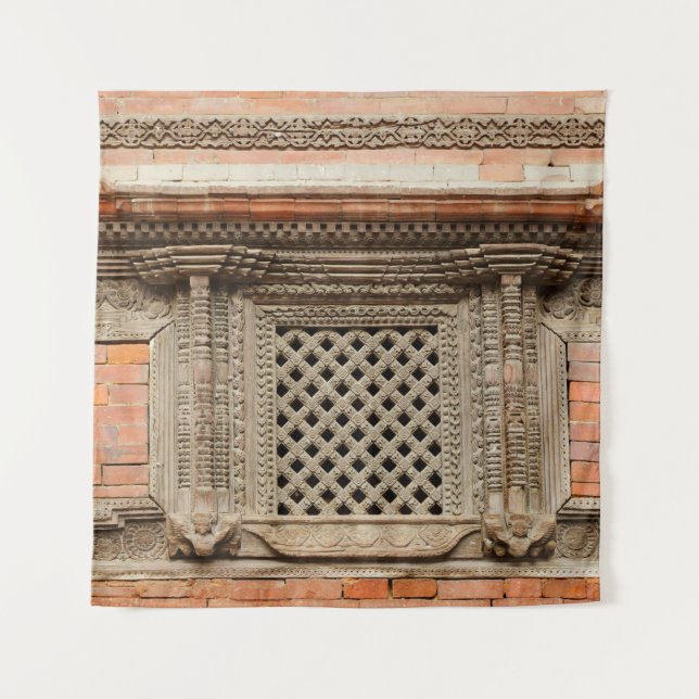 Antikes Fenster im Nasal Chowk Hof von Hanuman Wandteppich (Vorderseite)