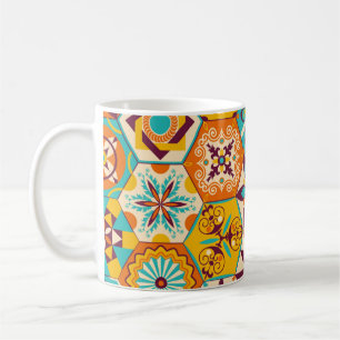 antikes Patchwork-Quilt-Muster. Antike Dekoration Kaffeetasse