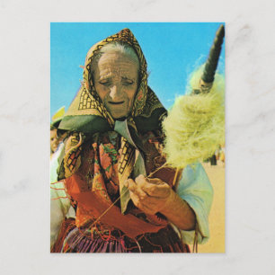 Antikes Portugal, Minho, alte Dame beim Spinnen Postkarte