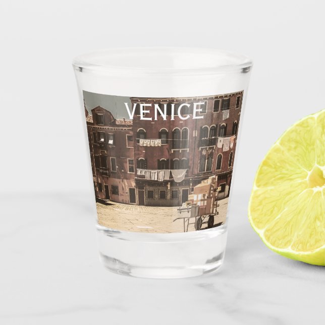 Antikes Venedig Schnapsglas (Vorderseite)