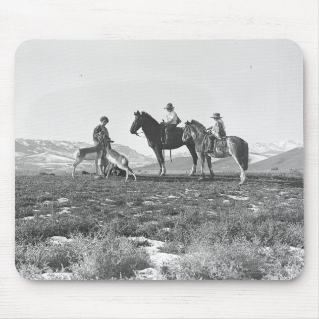 Antilopen streicheln. mousepad (Vorne)
