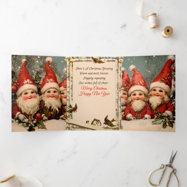 Antique-Style Merry Christmas Gnomes Dreifach Gefaltete Urlaubskarte (Innenseite)