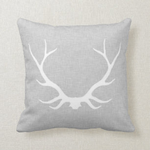 Antler auf grauem Leinen Kissen