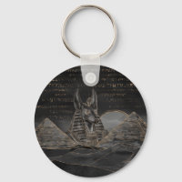 Anubis auf der ägyptischen Pyramidenlandschaft