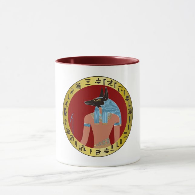 Anubis, le dieu égyptien Mug (Centre)