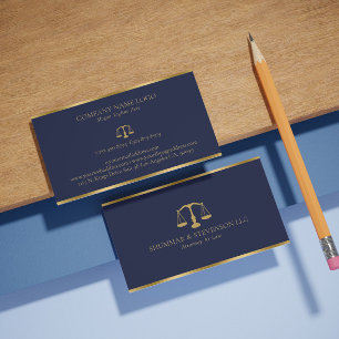 Anwalt bei Law Simple Gold Scale & Border on Blue Visitenkarte