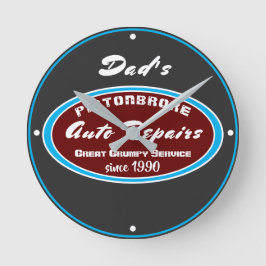 Any Name Auto Repairs Funny Grumpy Service Runde Wanduhr