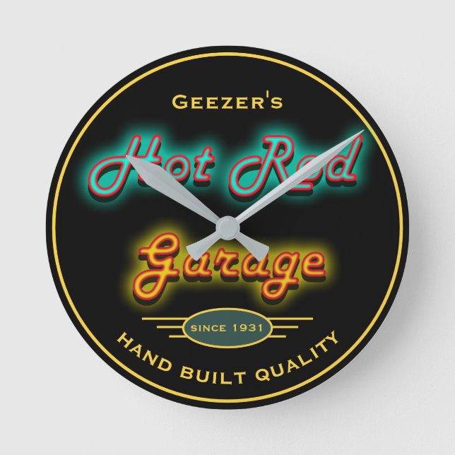 Any Name Neon Look Hot Rod Garage Any Date - Runde Wanduhr (Vorderseite)