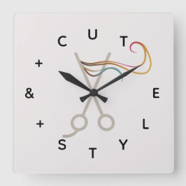 Anzahl der Buchstaben für den Haarschnitt Quadratische Wanduhr