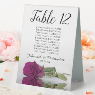 Anzahl der Lila Rose für Hochzeitssattelkarten Tischaufsteller