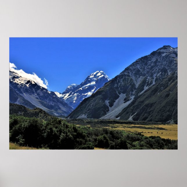 Aoraki im Tal Poster (Vorne)