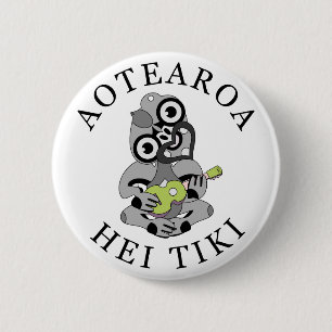 Aotearoa Hei Tiki mit grüner Ukulele Button