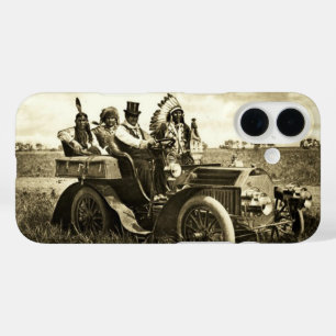 APACHES,GERONIMO MIT DEM Schwarz-weißen KRAFTFAHRZ iPhone 16 Hülle