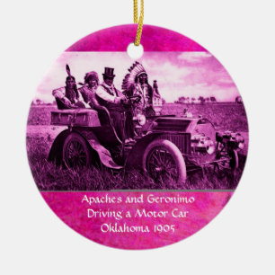 APACHES UND GERONIMO FAHREN MIT EINEM KRAFTWAGEN KERAMIK ORNAMENT