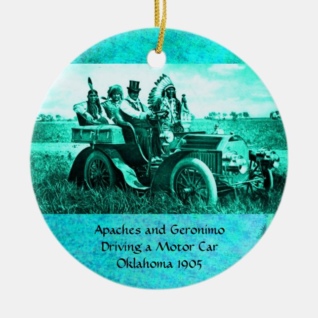APACHES UND GERONIMO FAHREN MIT EINEM KRAFTWAGEN KERAMIK ORNAMENT (Vorne)